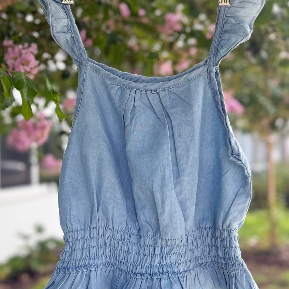 Vince Camuto Chambray Smocked Ruffle Sleeveless Peplum Top Women’s Size 12